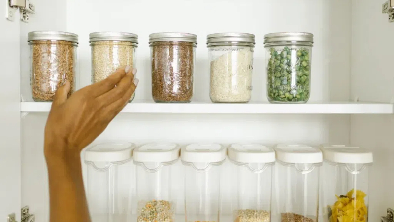 Storing Dried Foods: Best Practices After Using Your Machine