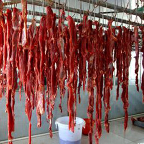 beef jerky drying