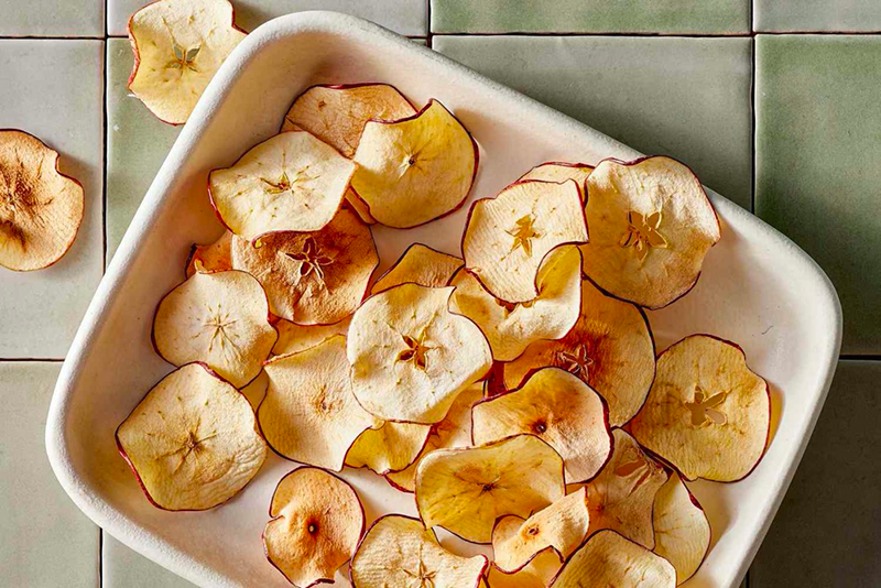 How To Dry Apples in A Food Dehydrator for Perfectly Crisp Chips?