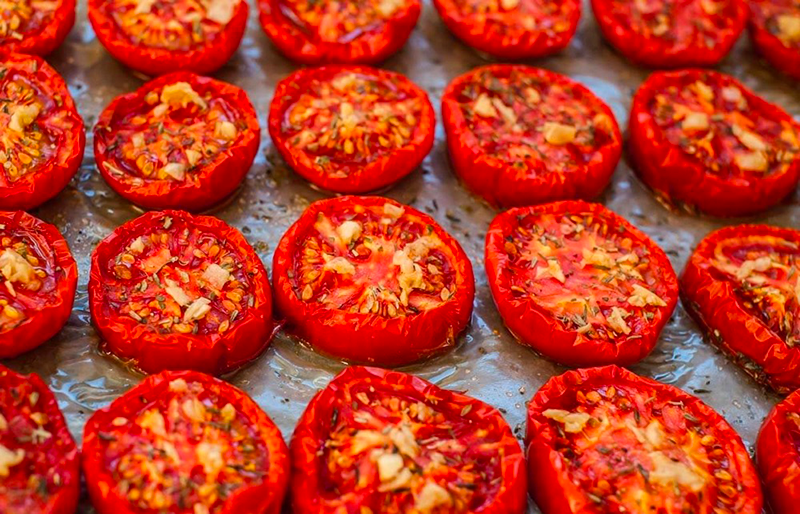 how to dehydrate tomatoes in a food dehydrator1